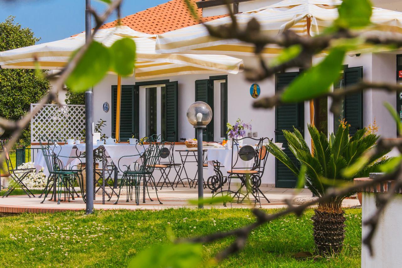 Villa Maredona Ascea Eksteriør billede